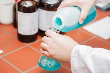 chemiekalienlabor.jpg